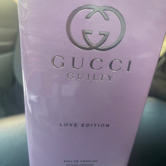 Women’s Perfume - Picture 2 of 2